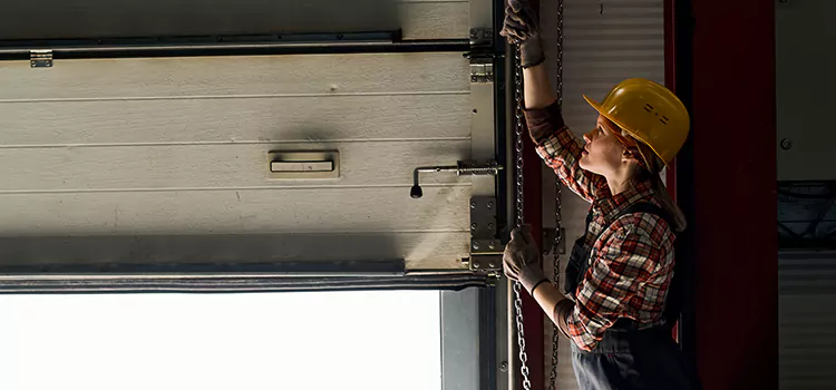 Addressing Common Garage Door Stoppage Issues in Silverdale, WA
